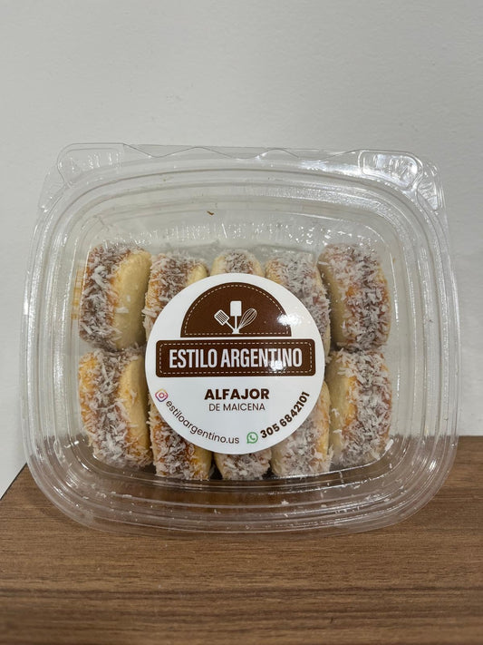 Alfajores Argentinos de Maicena/Argentines Milk Caramel Filled Cookie With Grated Coconut